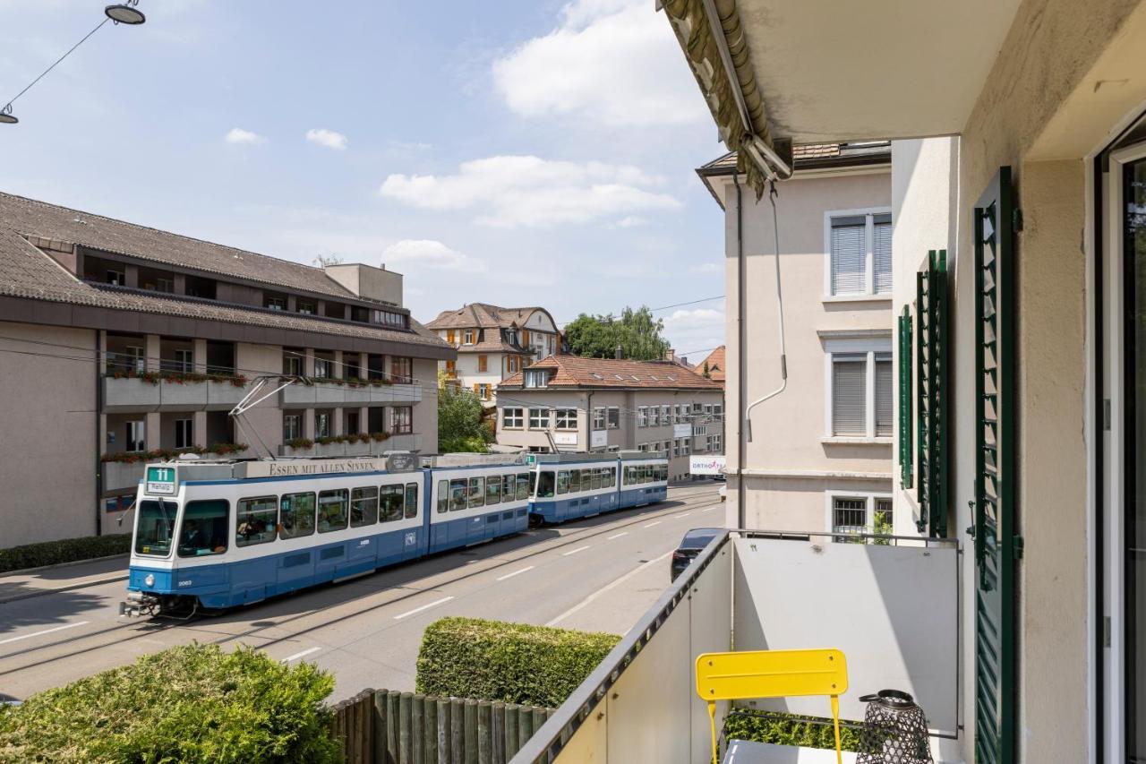 Stayy Bijou Balgrist Nahe Spital - Gratis Parkplatz Zurich Bagian luar foto